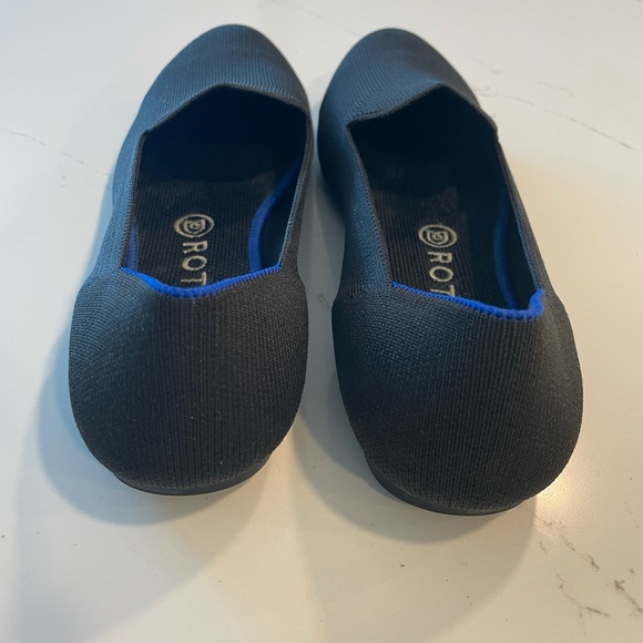 Rothy’s - Picture 3 of 4